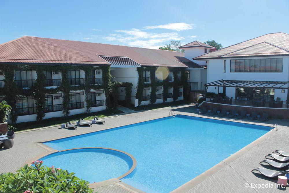 Ilocos Norte Hotel & Convention Center لواوْغ المظهر الخارجي الصورة