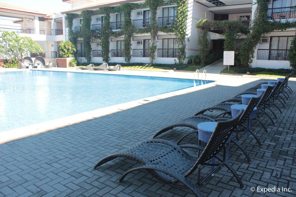 Ilocos Norte Hotel & Convention Center لواوْغ المظهر الخارجي الصورة