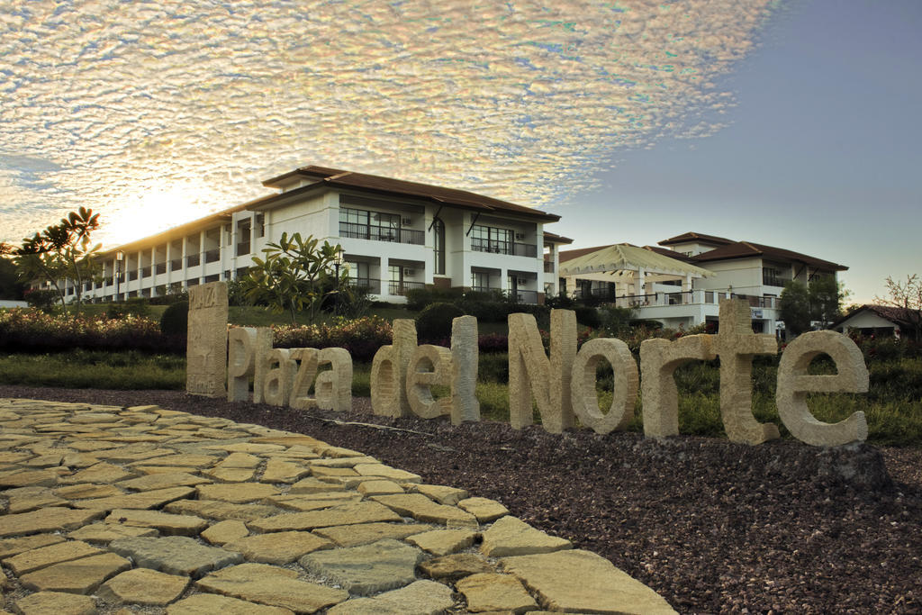 Ilocos Norte Hotel & Convention Center لواوْغ المظهر الخارجي الصورة