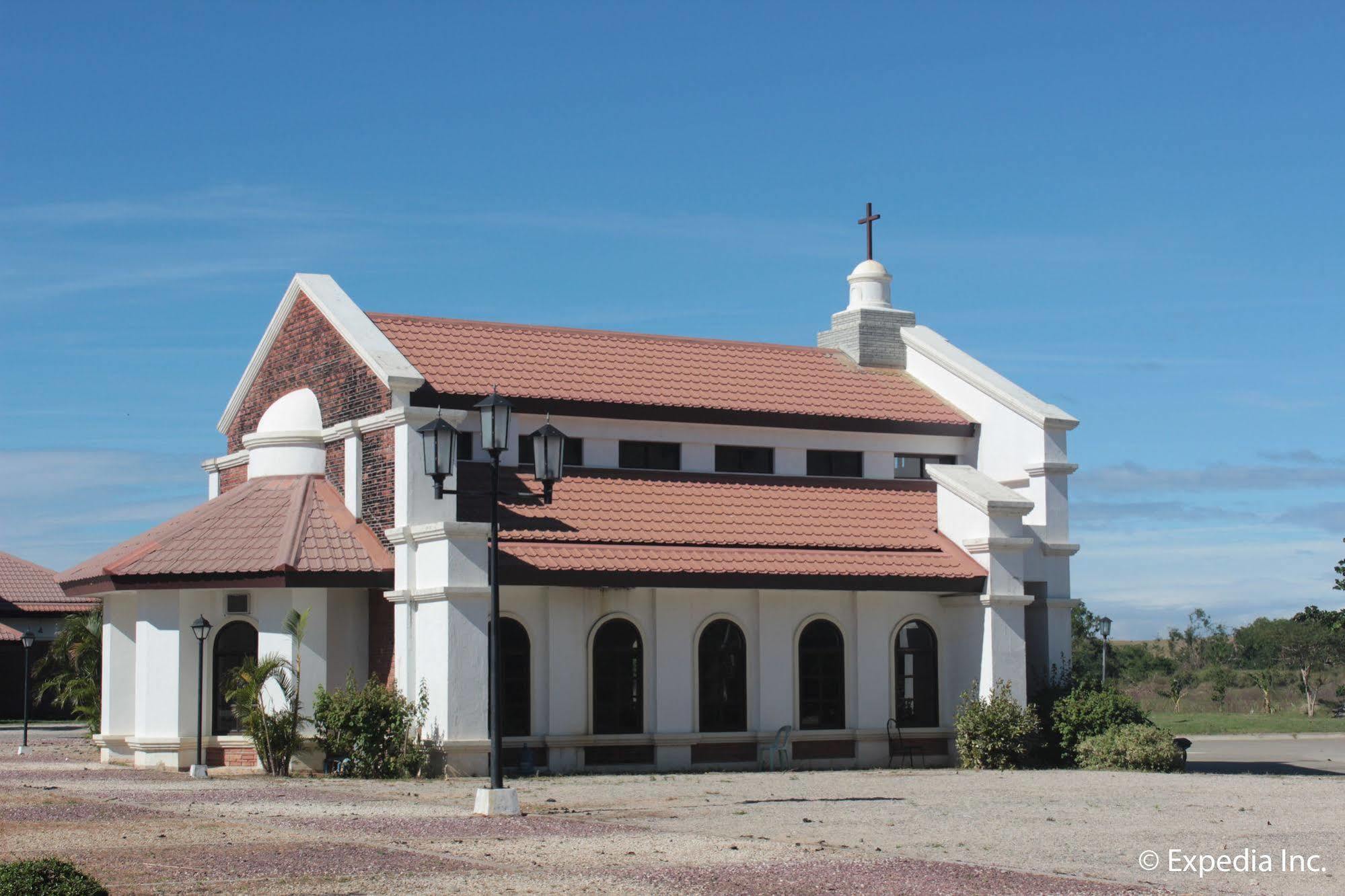 Ilocos Norte Hotel & Convention Center لواوْغ المظهر الخارجي الصورة